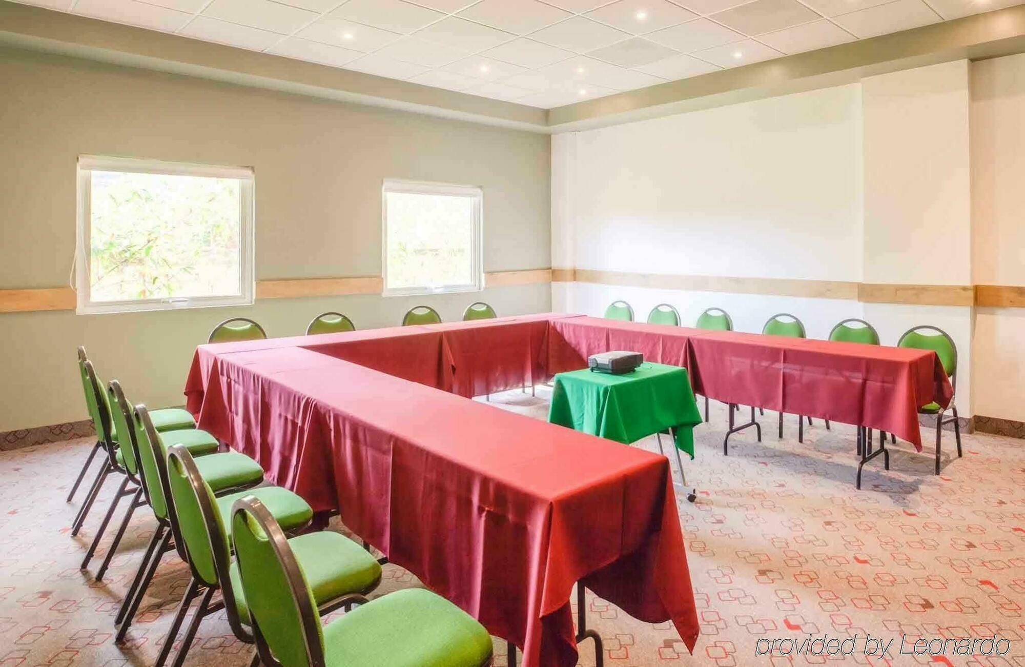 Ibis Guadalajara Expo Otel Dış mekan fotoğraf